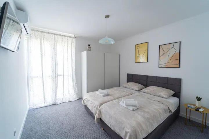 Adventure Apartment 75M2 Close To The Center Split Ngoại thất bức ảnh